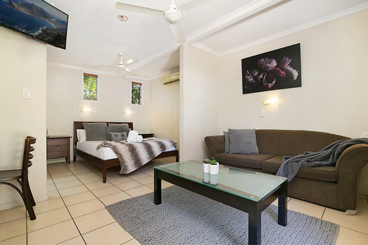 South Gladstone Motel Bagian luar foto
