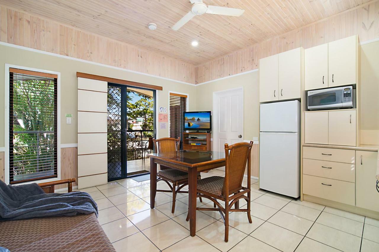 South Gladstone Motel Bagian luar foto